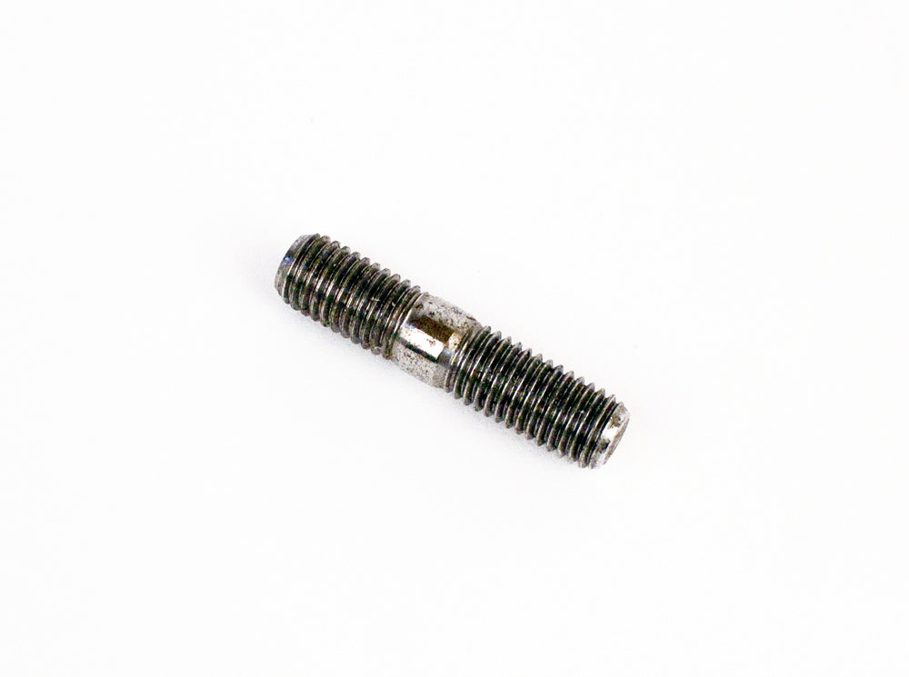 W470 Exhaust stud bolt M7x32